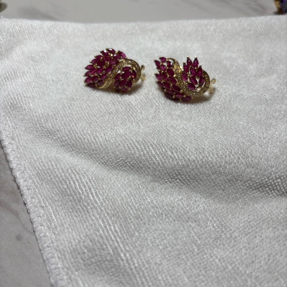 Vintage Diamond, Ruby, and gold cluster earrings